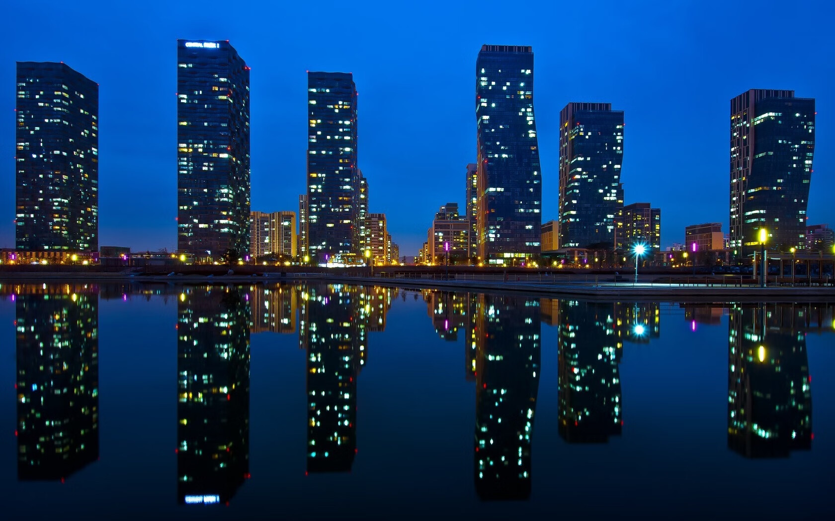 “诺克·达维德·彼得森打破纪录,成为南非羚羊队的新传奇”